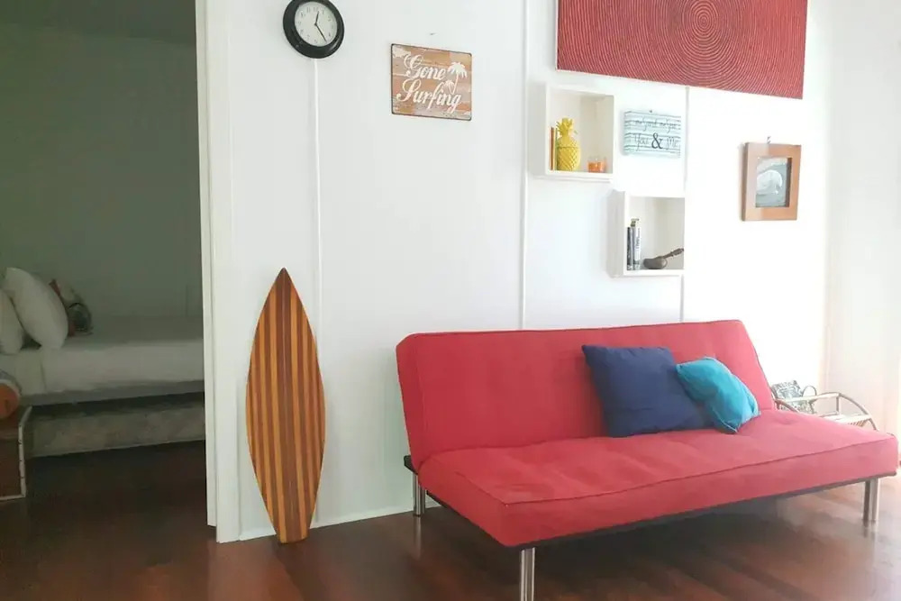 Eclectic 1 Bedroom Apartment in the Heart of Palm Beach