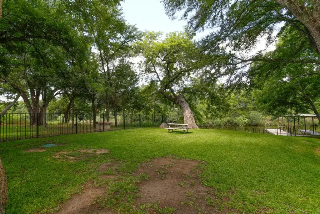 Lake LBJ 4BR Home w/ Boat Deck, Huge Yard