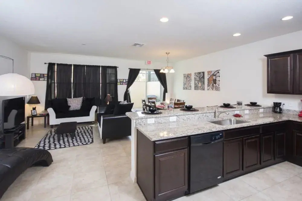 Compass Bay 3131