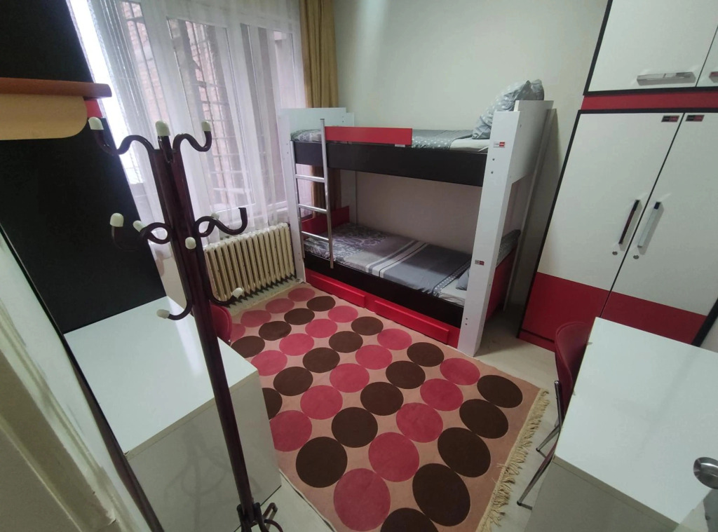 Hostelida