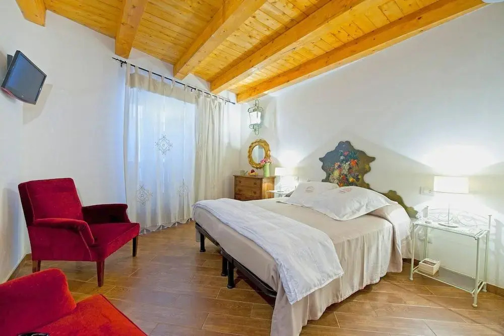 Le Case Dello Zodiaco albergo diffuso
