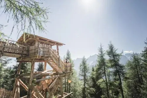 Loewe Dolomites