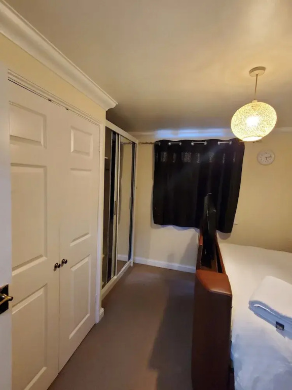 Lovely 2 Bed Apartment in East London