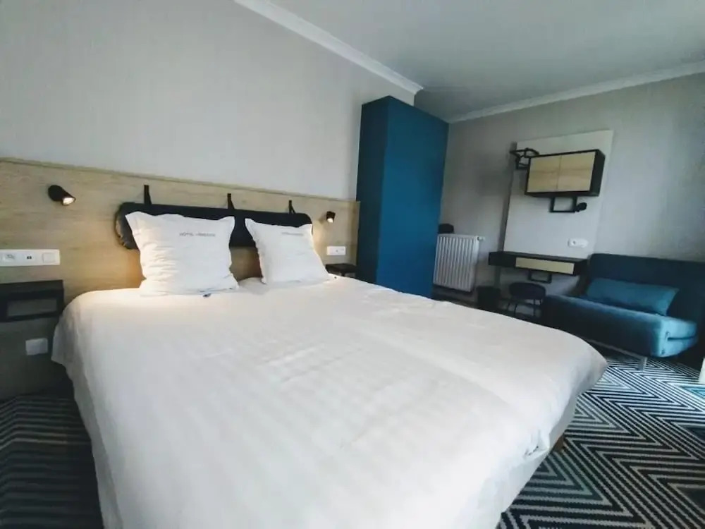 HOTEL LEHOUCK