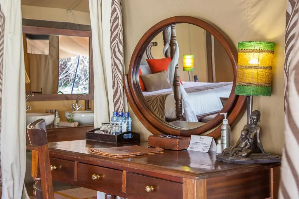 Mara Ngenche Safari Camp