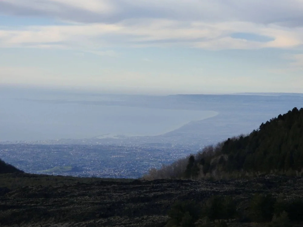 Etna Holiday Home