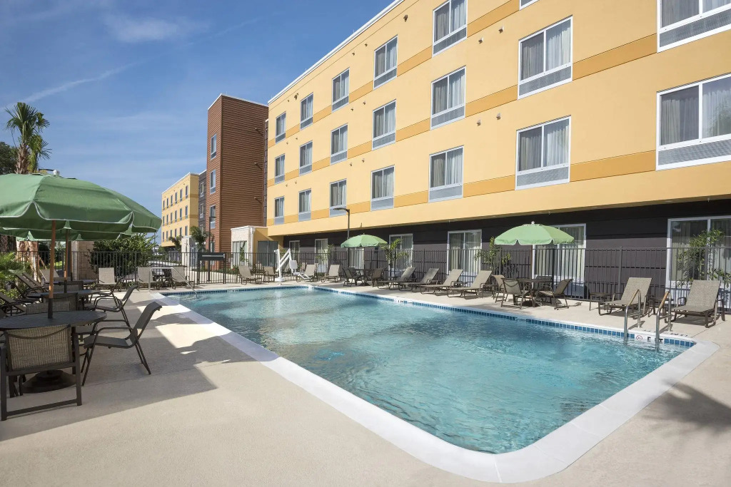 Fairfield Inn & Suites by Marriott Orlando Kissimmee/Celebration
