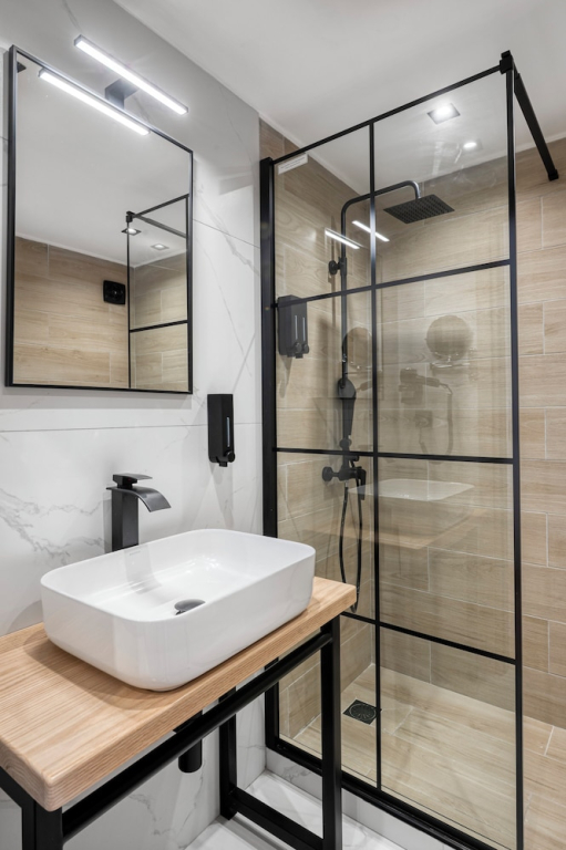 Athenian Heart Suites