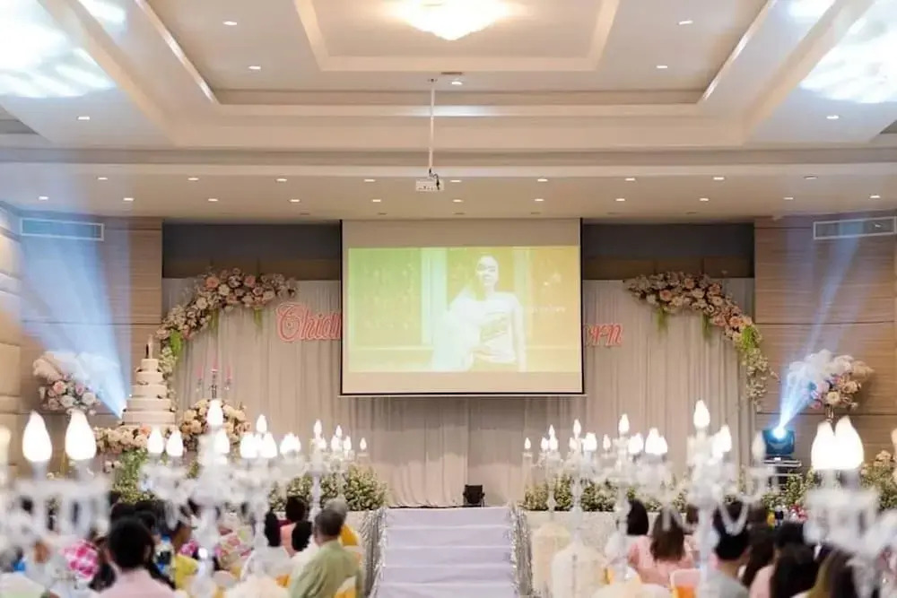S-Tawan Hotel & Convention