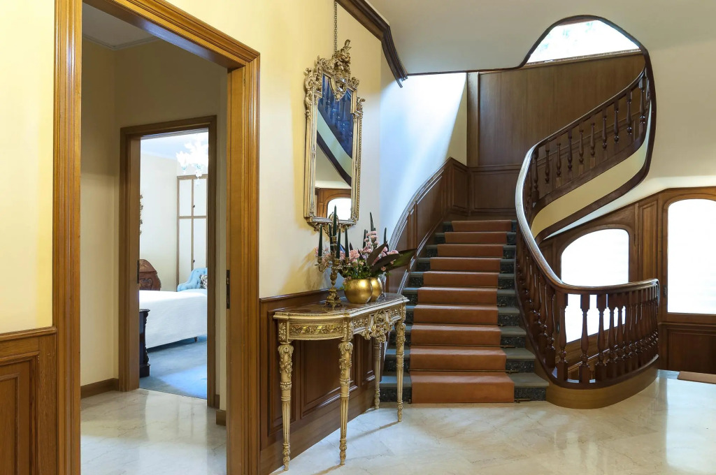 Near Rome Villa Pool Tennis Courts Perfect Family Reunion or Off-site Meeting