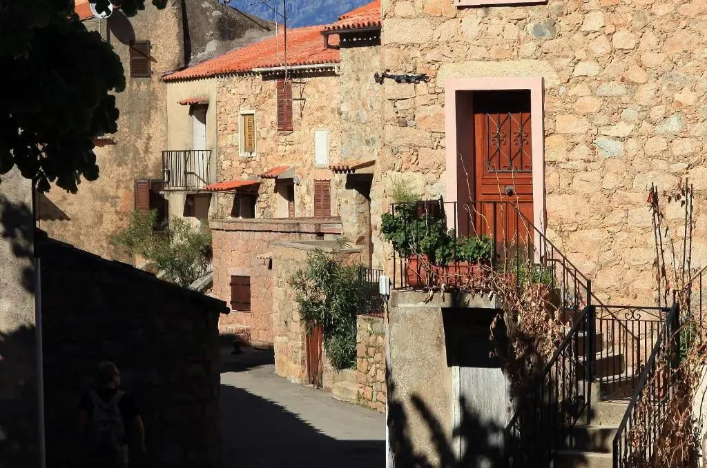Residenza l Alivetu