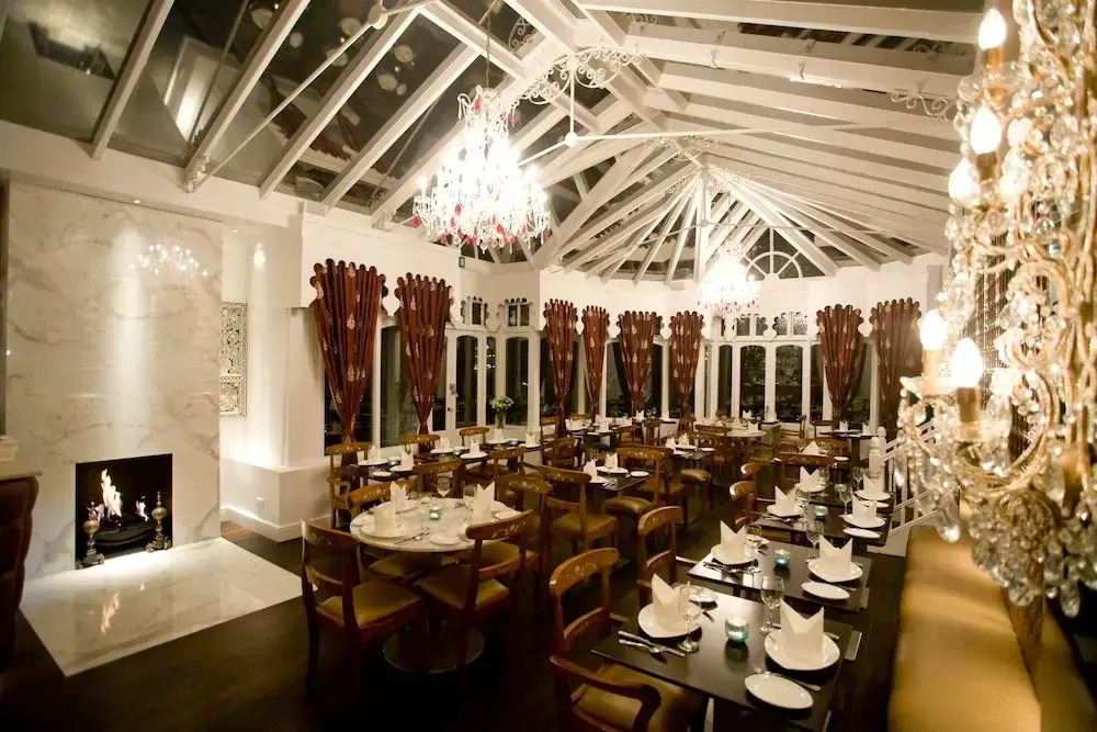 Fines Bayliwick Hotel