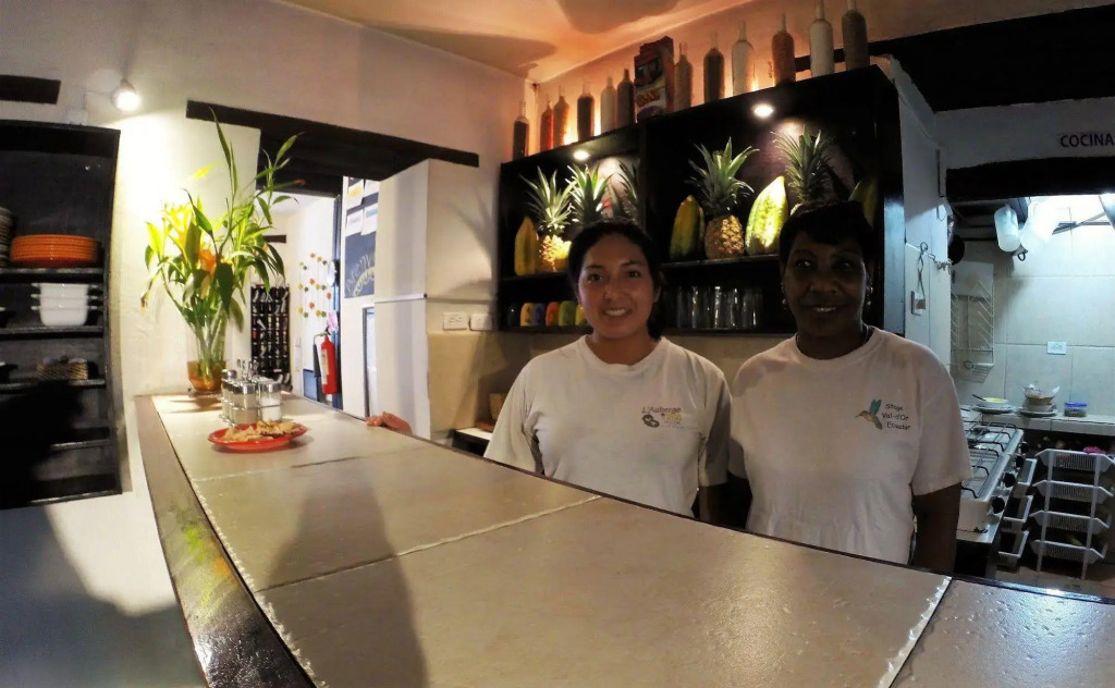 Hostal LAuberge Inn