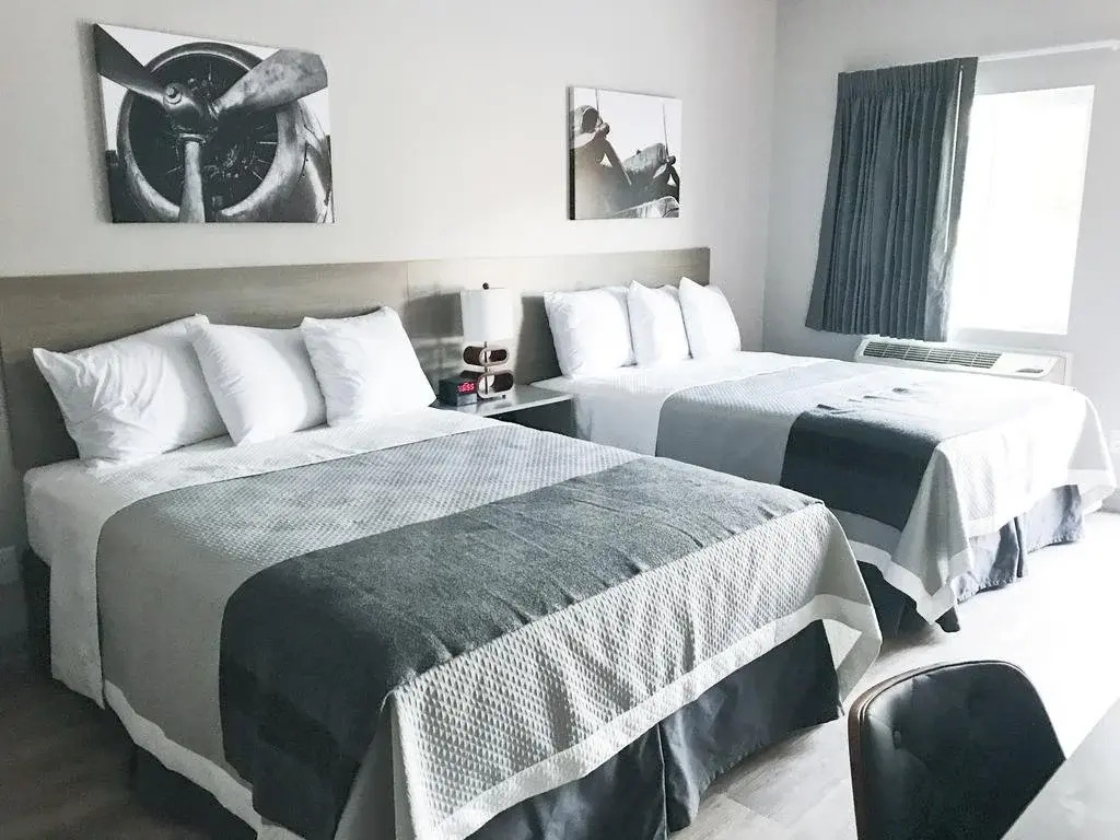 Airport Inn