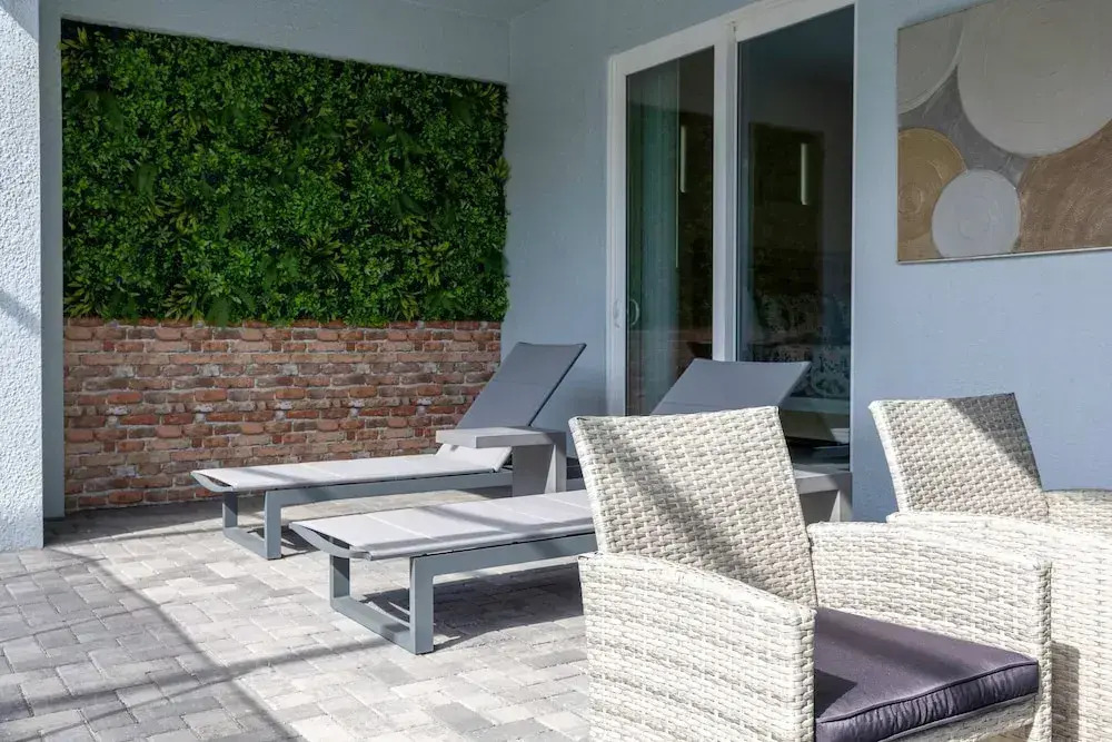 Family Friendly 5BR Home Pool Patio Room for 10