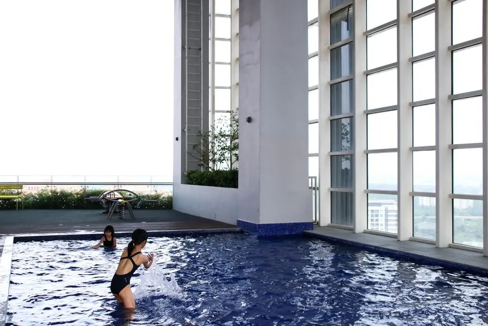 Victoria Home Azure Residence
