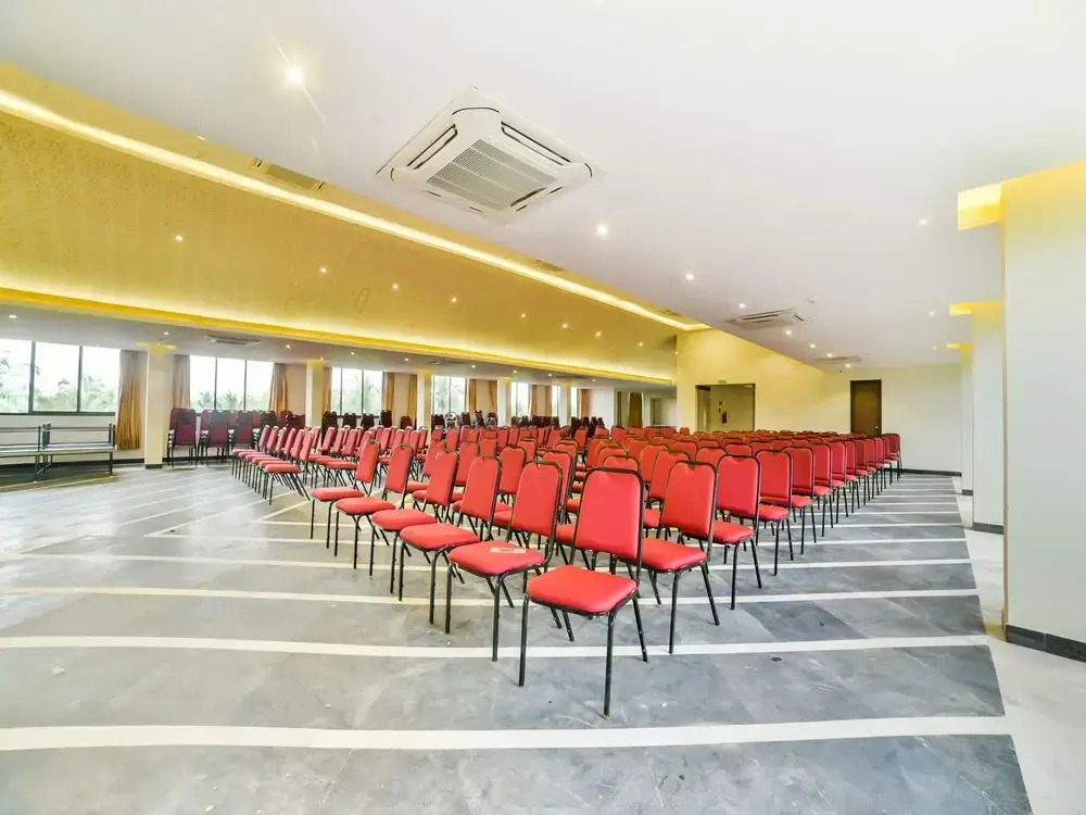 OYO 16096 Flagship Purushottam Hotel Mapusa