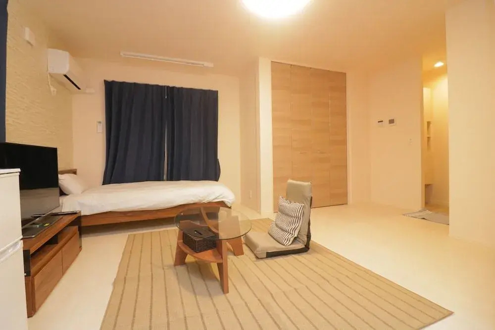 HG Cozy Hotel No.72 Momotani Station