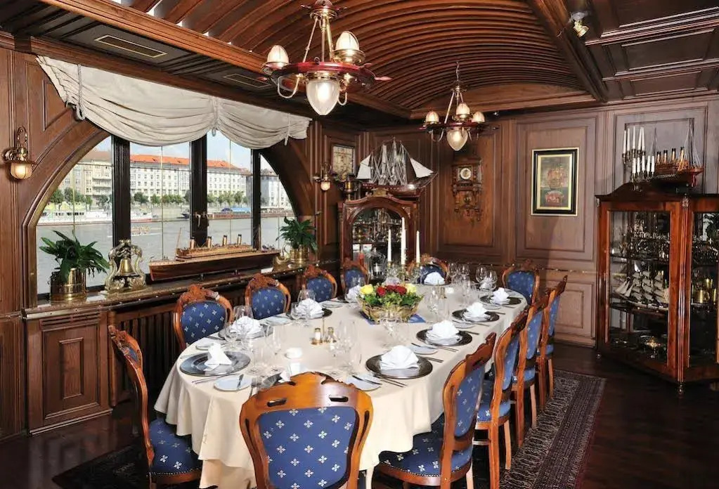 Admiral Botel