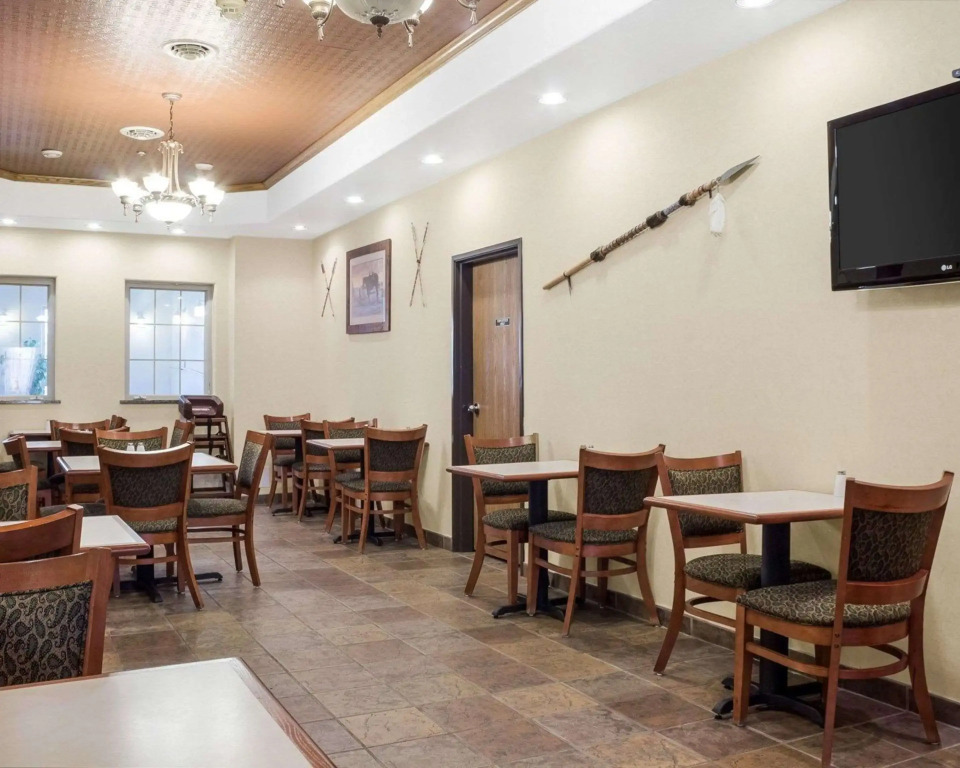 Quality Inn Oacoma - Chamberlain