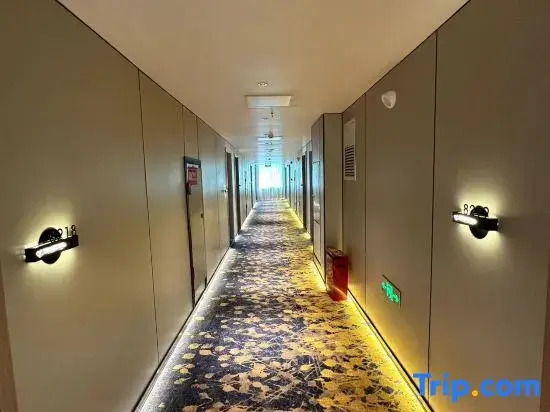 Yintan International Hotel ( Beihai Yintan   National Tourist Resort )