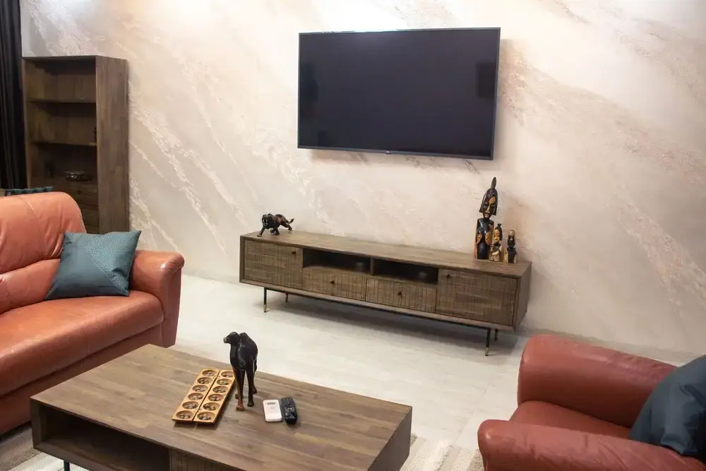 Iris Apartment