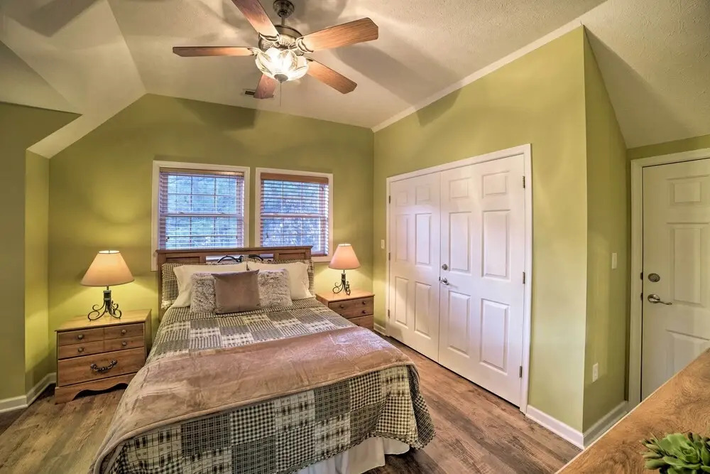Family-friendly Massanutten Home w/ Slope Views!