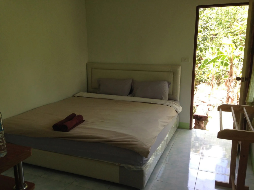 Ruentonnum Amphawa