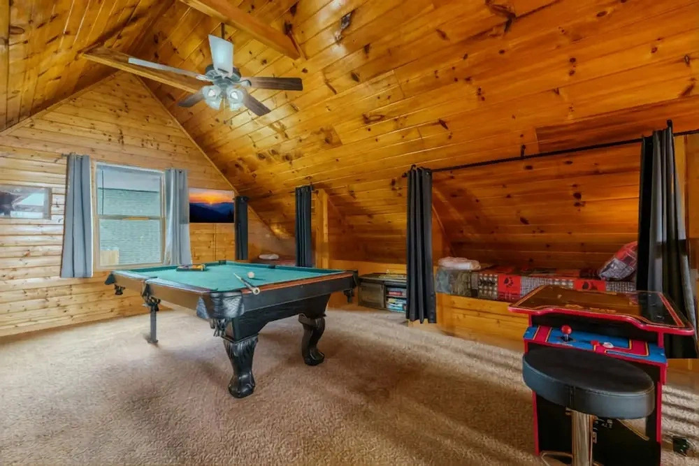 February Specials 3br-hot Tub-pet Friendly