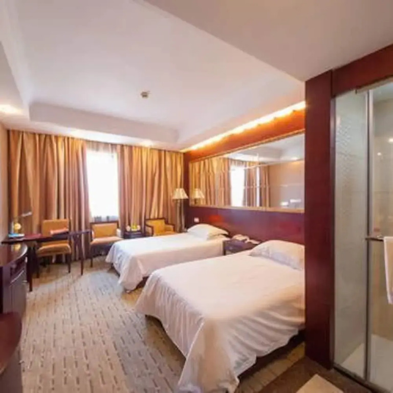 Donghai Hotel