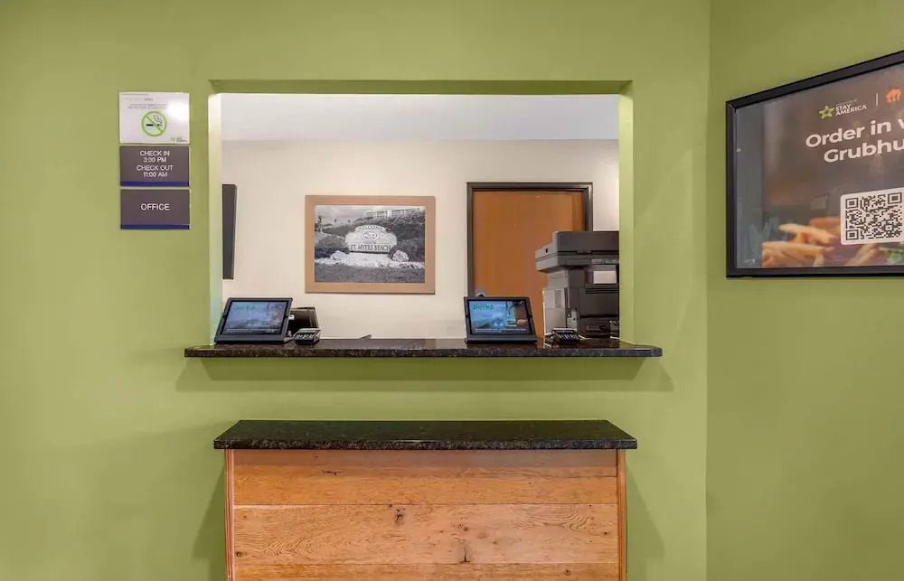 Value Place Fort Myers Northeast