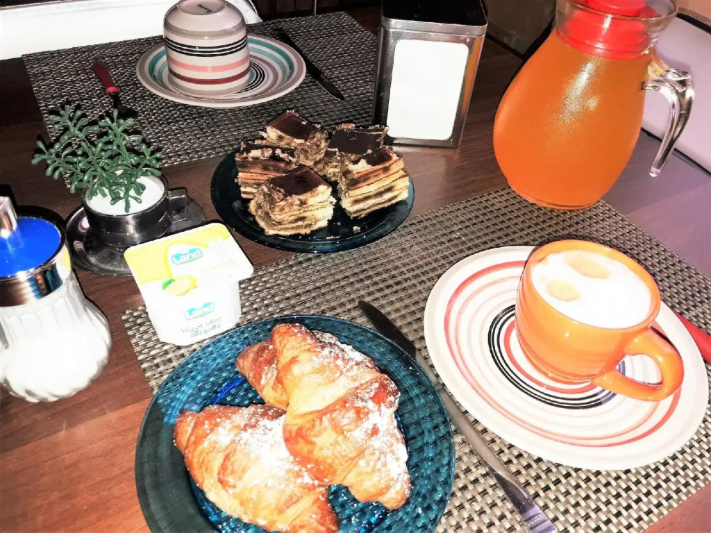 Hollywood Inn Palermo