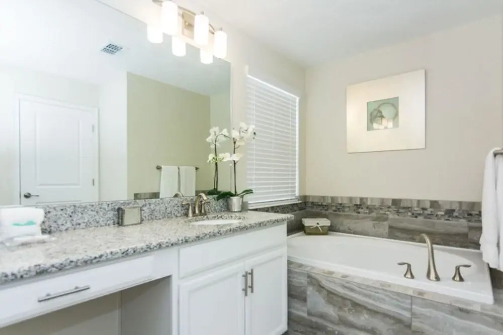 1646 Champions Gate CG1646 - 5 Br Home