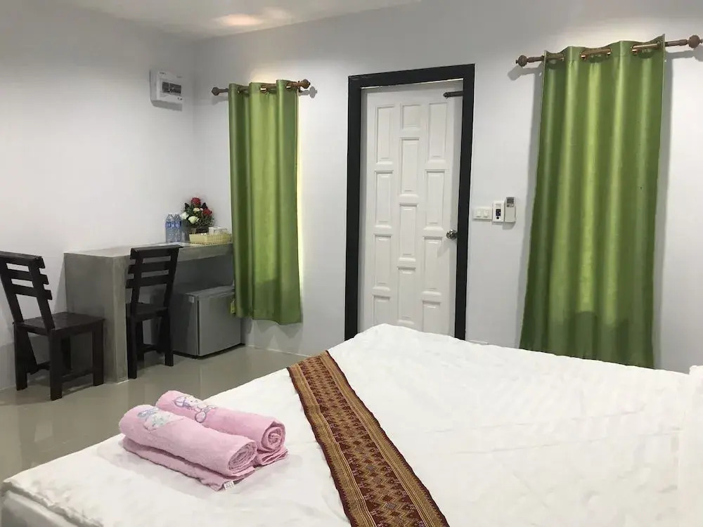 Kanyaphat Gardenview Resort