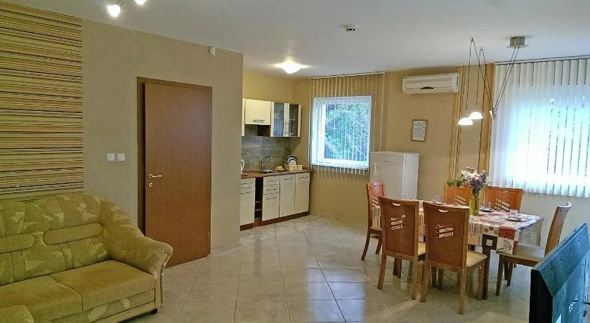 Aquarelle Hotel