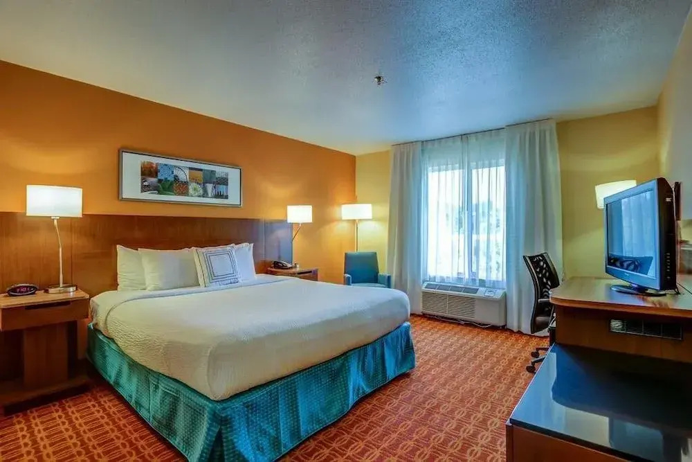 Fairfield Inn & Suites By Marriott Memphis