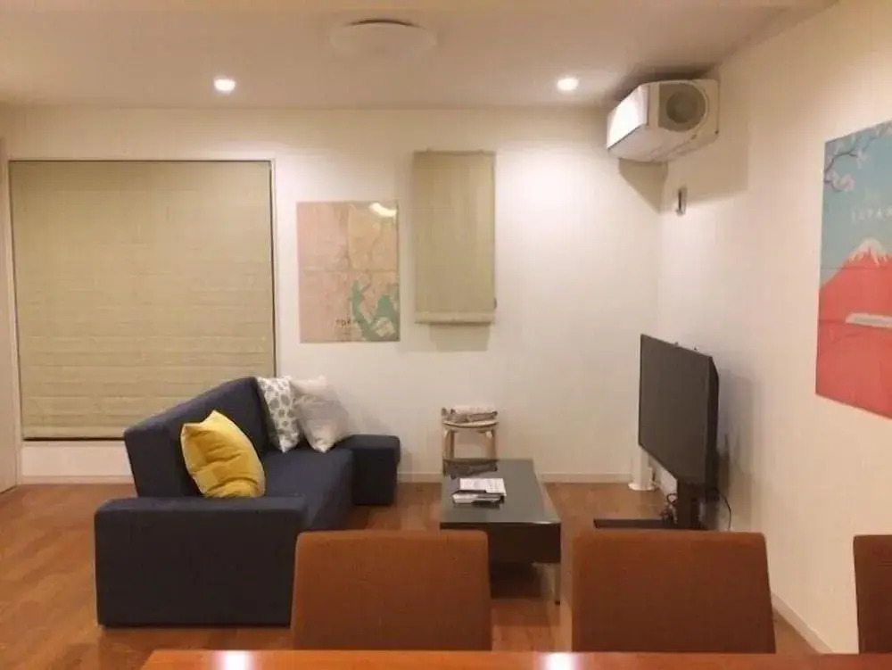 Shinjuku House Hotel