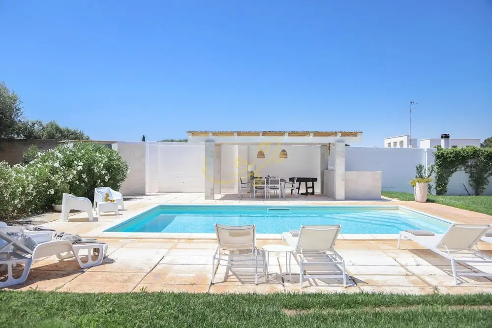TD Villa Patrizia Pool Alfresco Kitchen