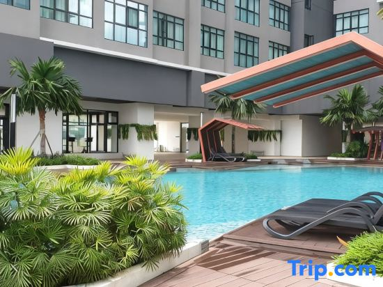 Condo Ioi City Mall Putrajaya, 3 Bedrooms, near to Hospital Serdang, UPM, Uniten