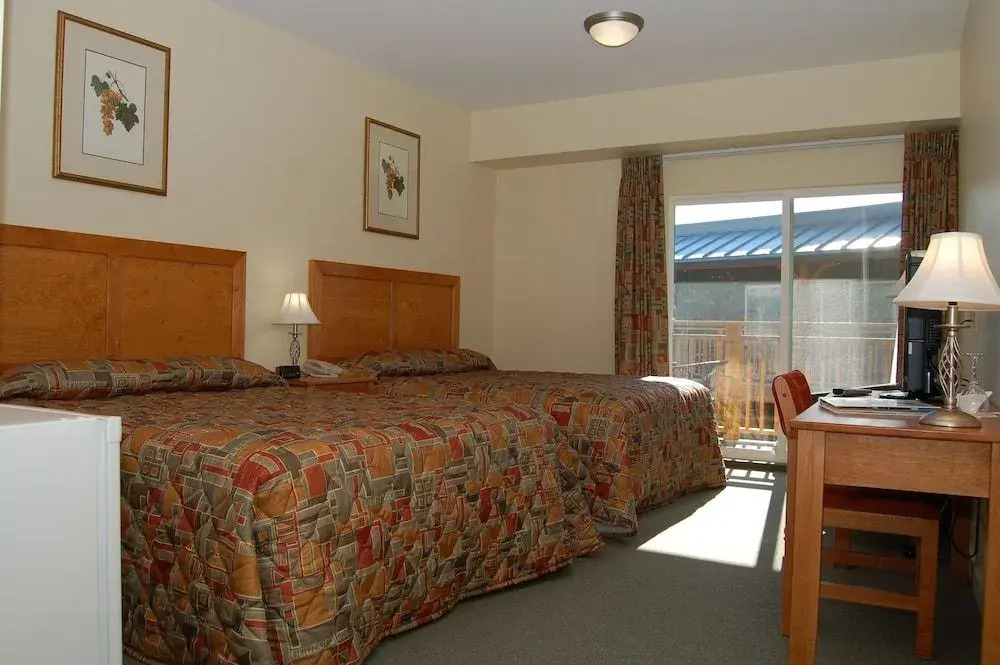 Summerland Motel