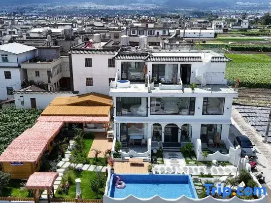 Dali Ban Hai Ting Feng Seaview Pastoral Healing Homestay