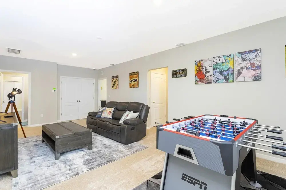 7877 Solterra Resort 6Bd 12G 130610
