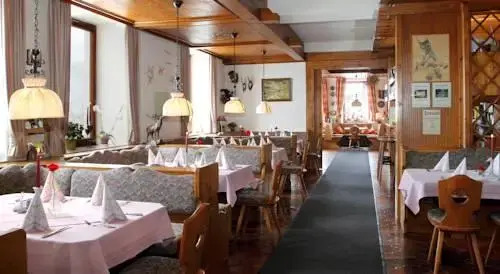 Gasthof zum Hirsch