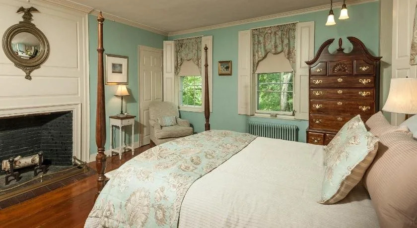 The 1774 Inn