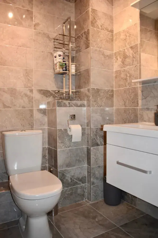 Recently-Renovated 1 Bedroom Flat in Dublin Centre