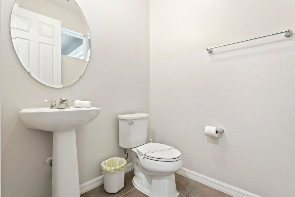 9 BD 6.5 BA Solara 1552 NP