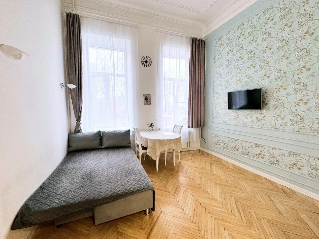 Квартира на улице Таврической