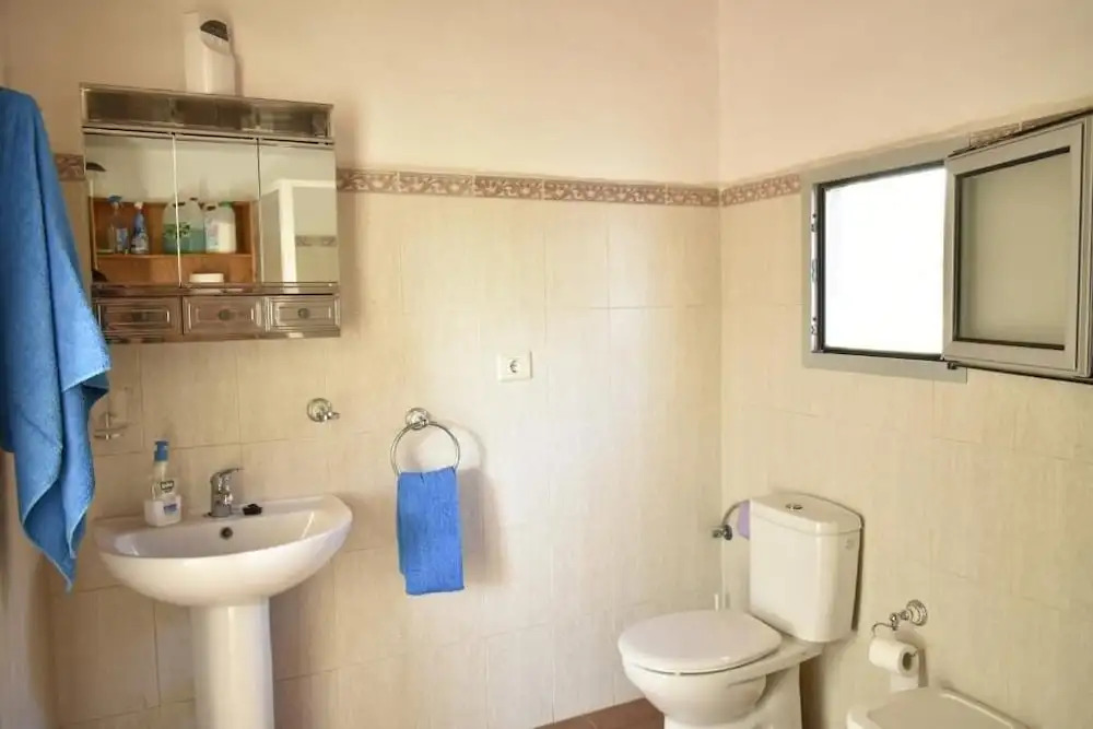 B&B and Apartments El Charco Azul