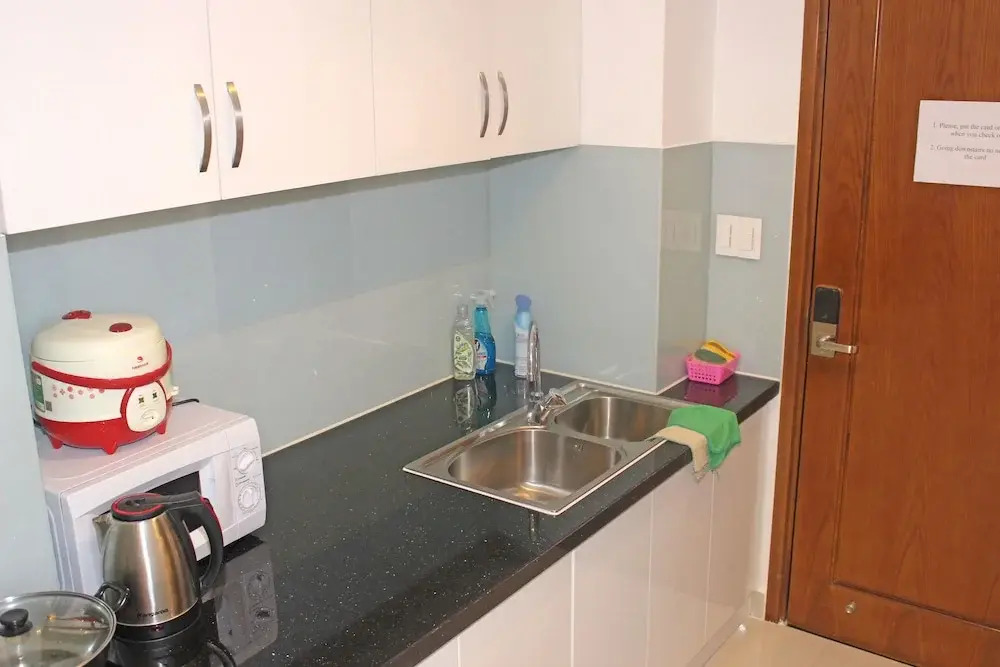 Le Hieu Apartment at Sky Center