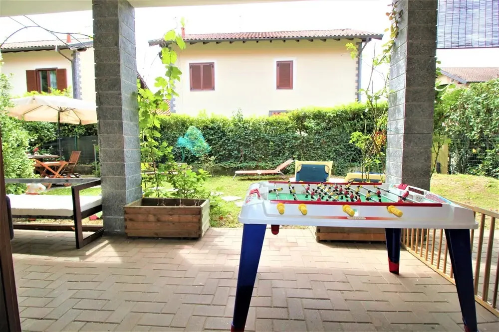 Rainbow House on Lake Orta With Parking and Private Garden